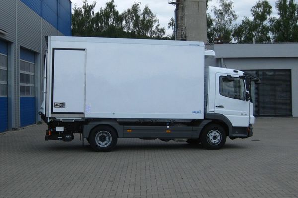 7.5 ton refrigerated vehicle for baked goods